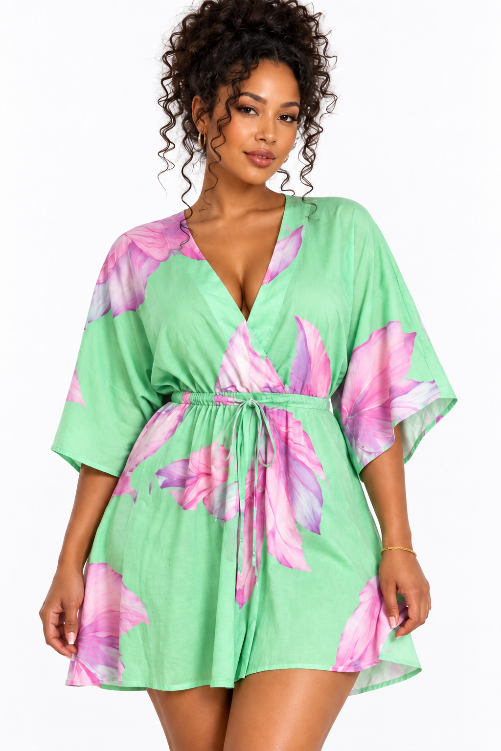 Combishort fleuri à manches kimono