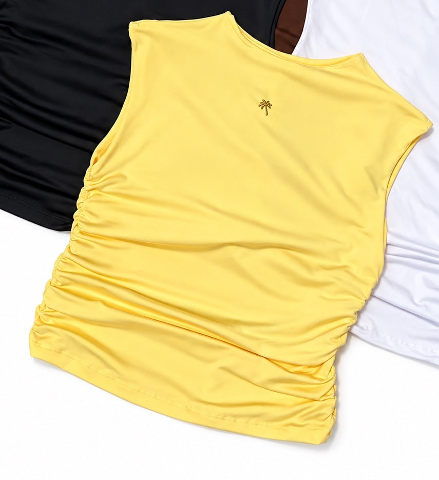 Top en suplex léger jaune col montant sans manches, côtés froncés et palmier doré