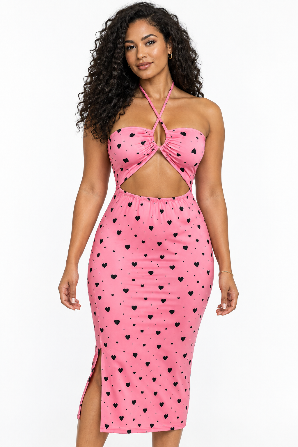 Robe midi rose à cœurs noirs, liens croisés et découpe, vue rapprochée